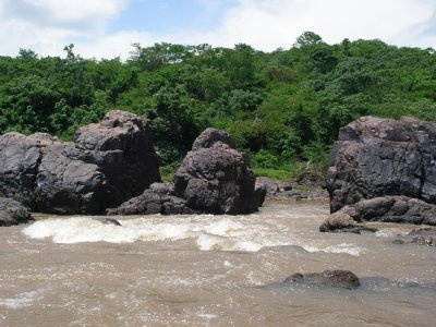 river photo